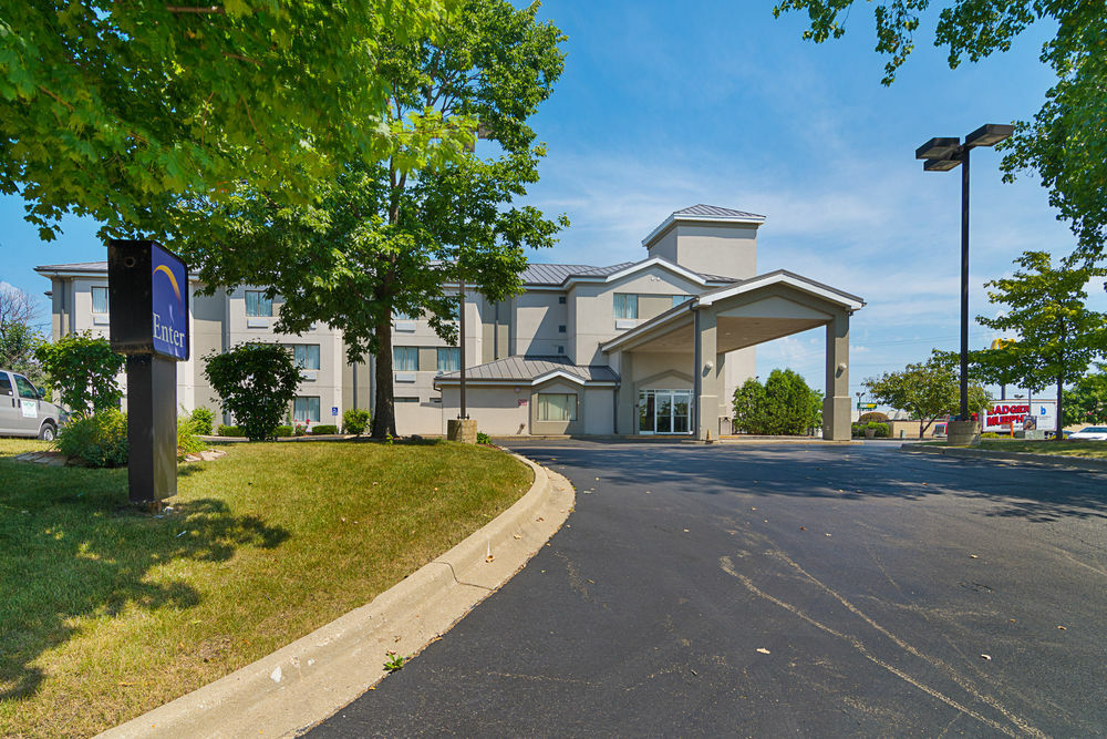 Sleep Inn Near Great Lakes Naval Base Lake Bluff Екстериор снимка